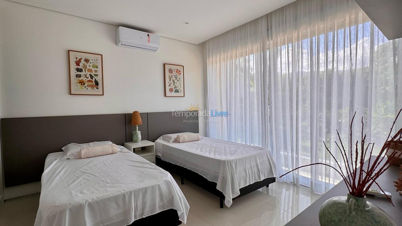 House for vacation rental in São Sebastião (Praia da Baleia)