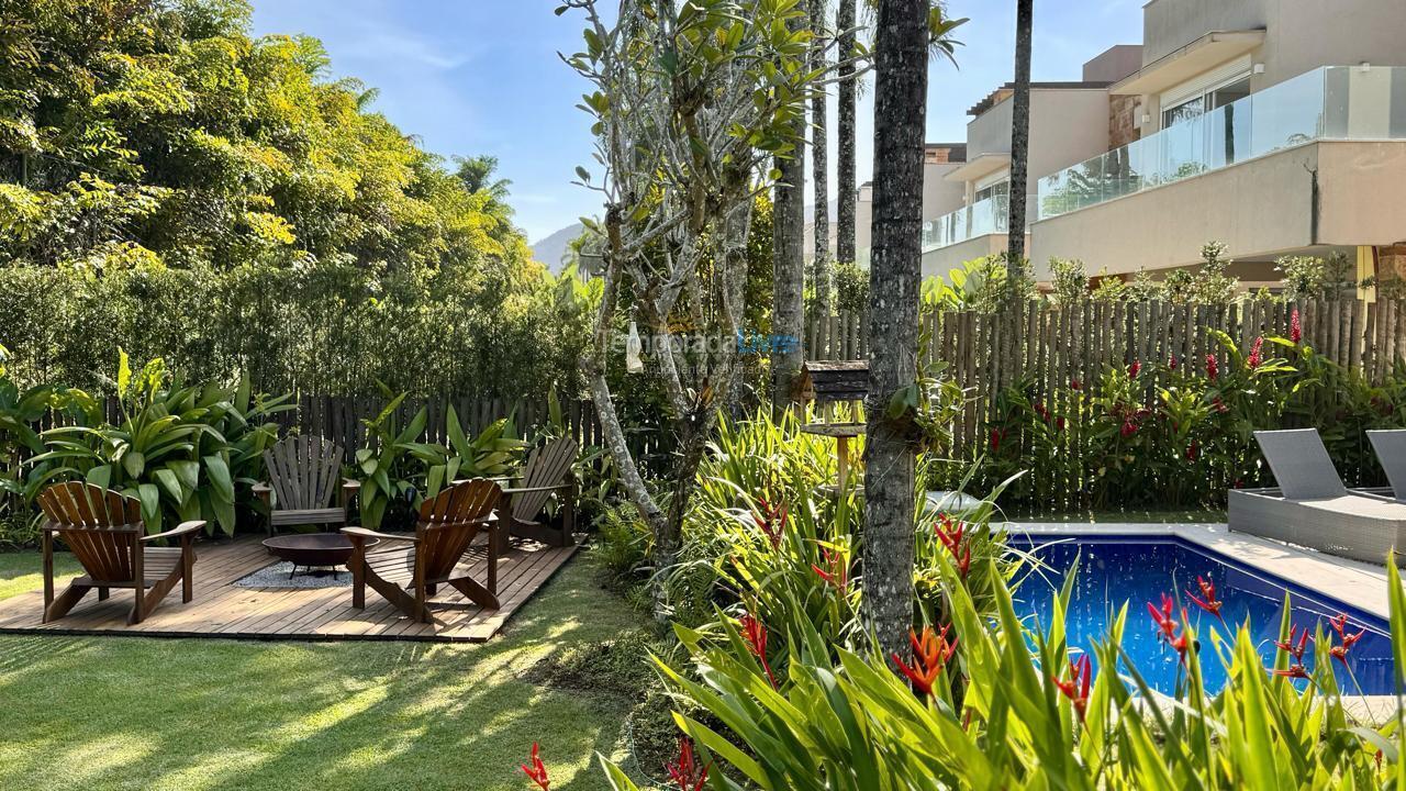 House for vacation rental in São Sebastião (Praia da Baleia)