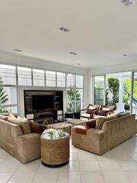 Casa Disponível para FERIADO NA PRAIA DA BALEIA