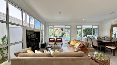 Casa Disponível para FERIADO NA PRAIA DA BALEIA