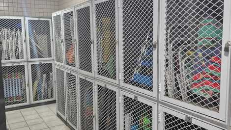 Armários de cadeiras