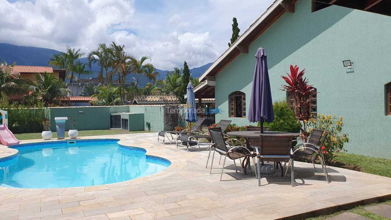 House for vacation rental in Caraguatatuba (Praia da Mococa)