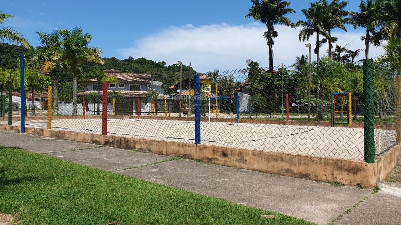 House for vacation rental in Caraguatatuba (Praia da Mococa)