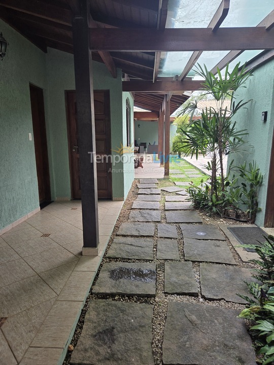 House for vacation rental in Caraguatatuba (Praia da Mococa)