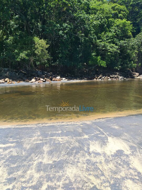 House for vacation rental in Caraguatatuba (Praia da Mococa)