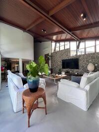 Casa de lujo en la playa de Baleia