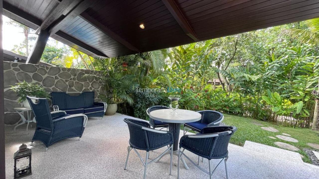 Casa para alquiler de vacaciones em São Sebastião (Praia da Baleia)