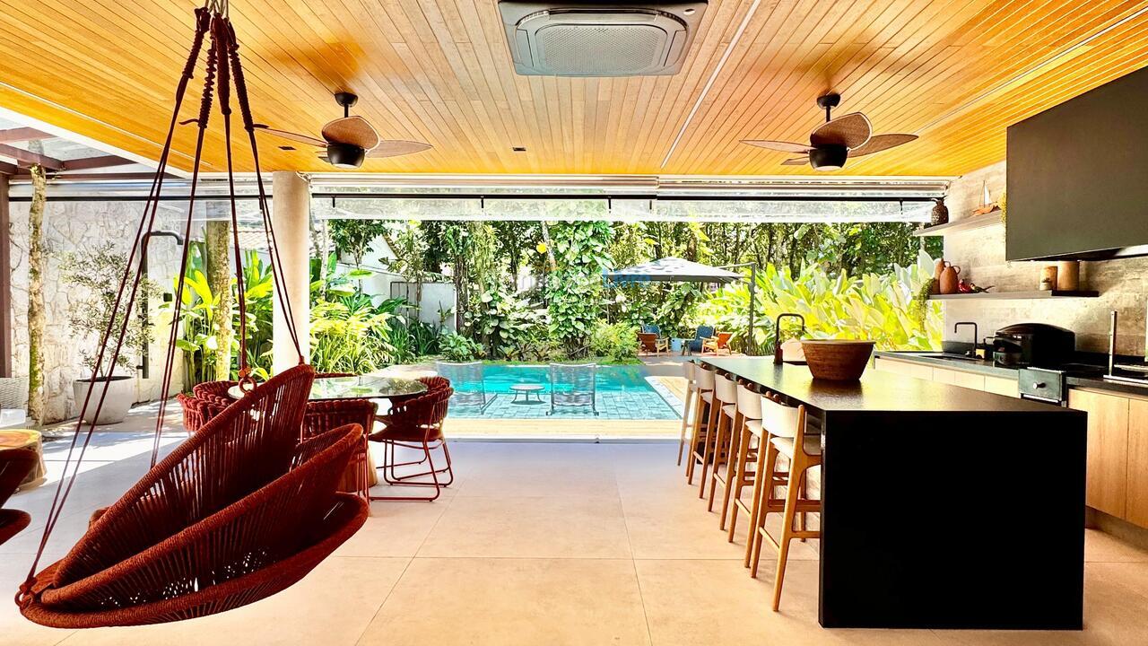 Casa para alquiler de vacaciones em São Sebastião (Camburi)