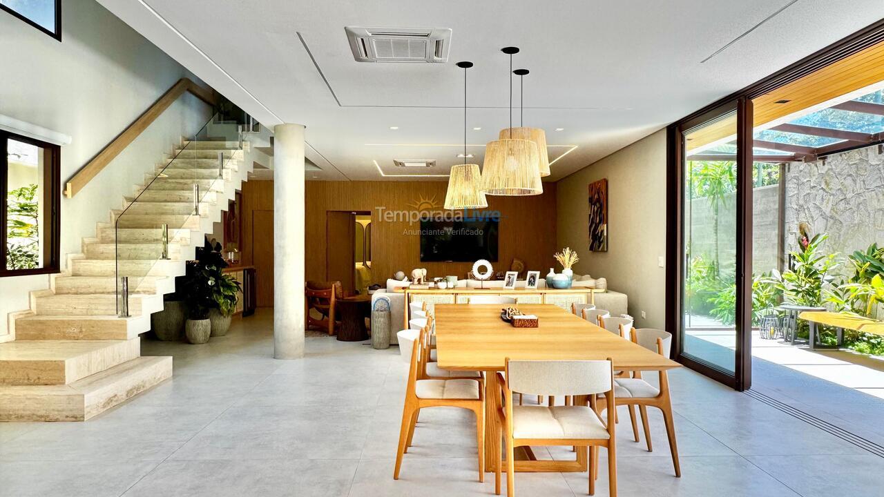 Casa para alquiler de vacaciones em São Sebastião (Camburi)