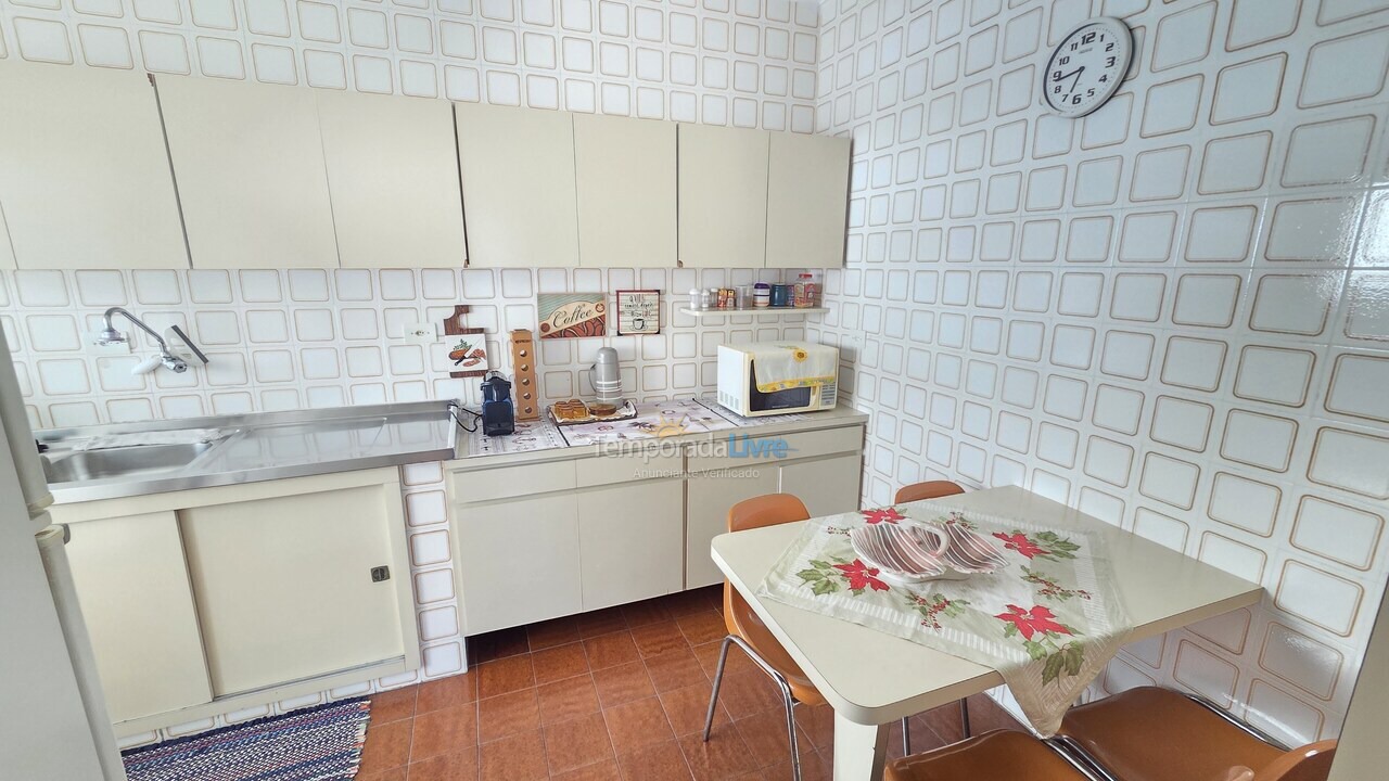 Apartamento para alquiler de vacaciones em Guarujá (Pitangueiras)