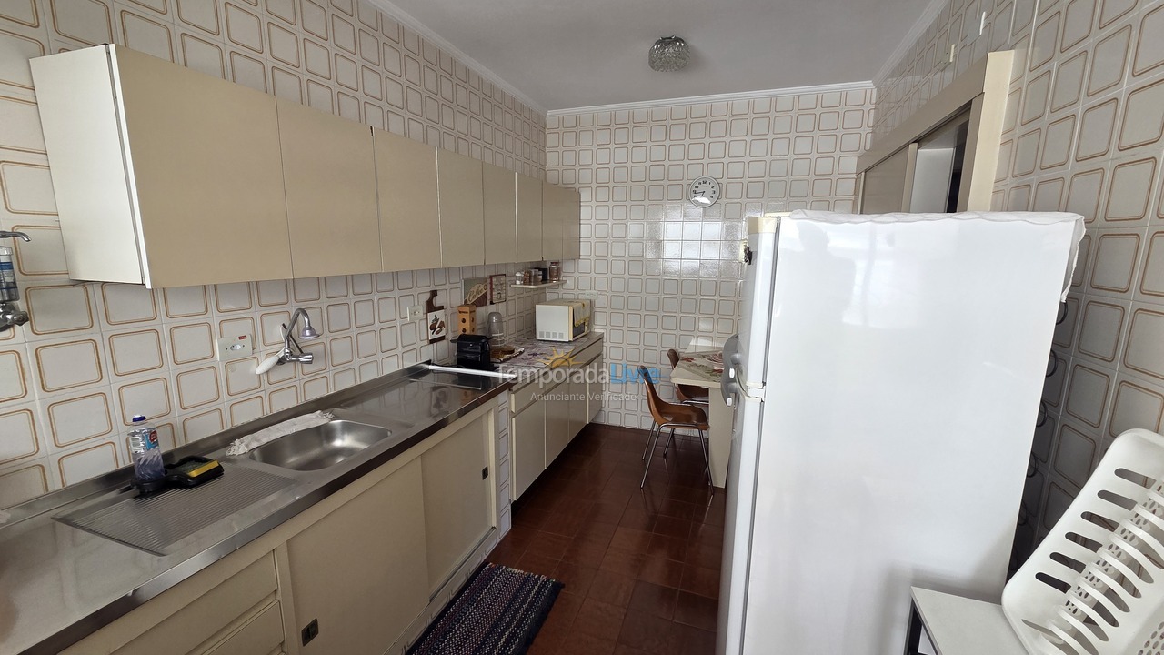 Apartamento para alquiler de vacaciones em Guarujá (Pitangueiras)