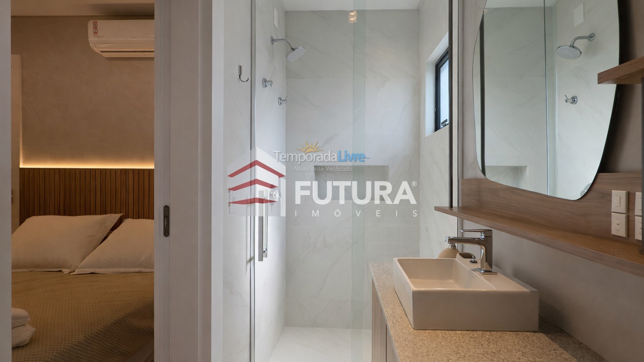 Apartamento para aluguel de temporada em Bombinhas (Canto Grande)