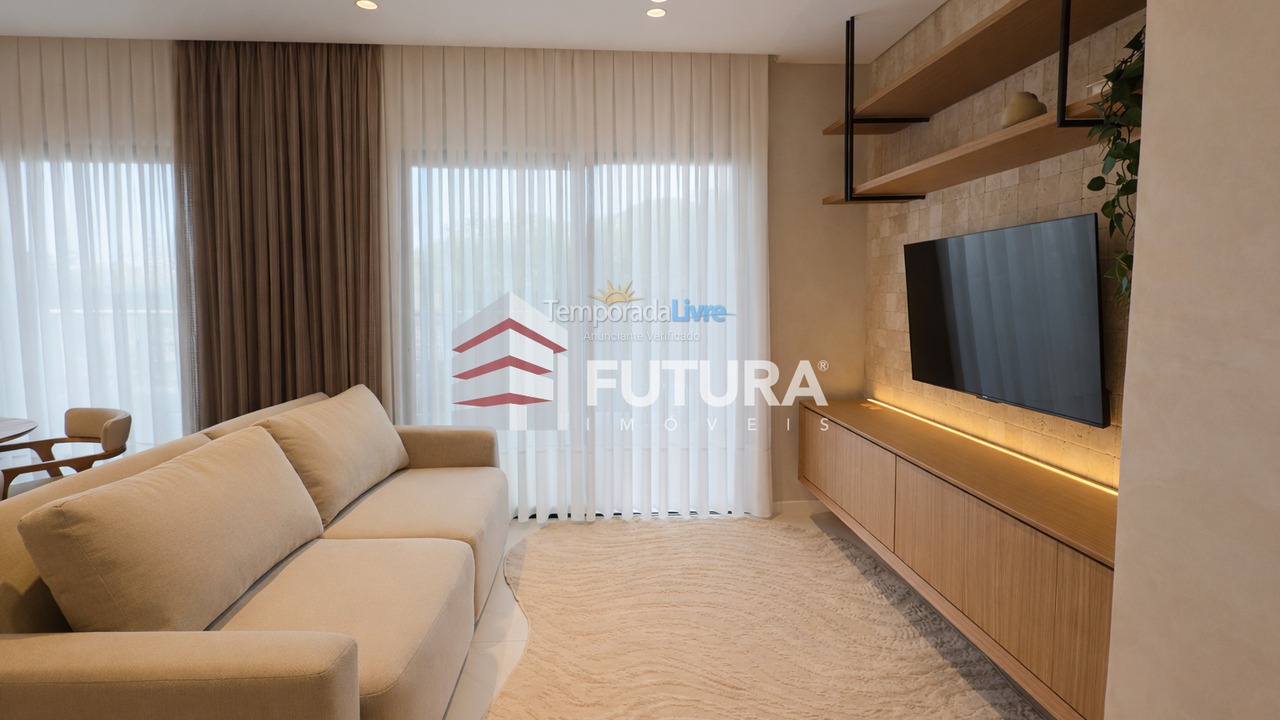 Apartamento para aluguel de temporada em Bombinhas (Canto Grande)