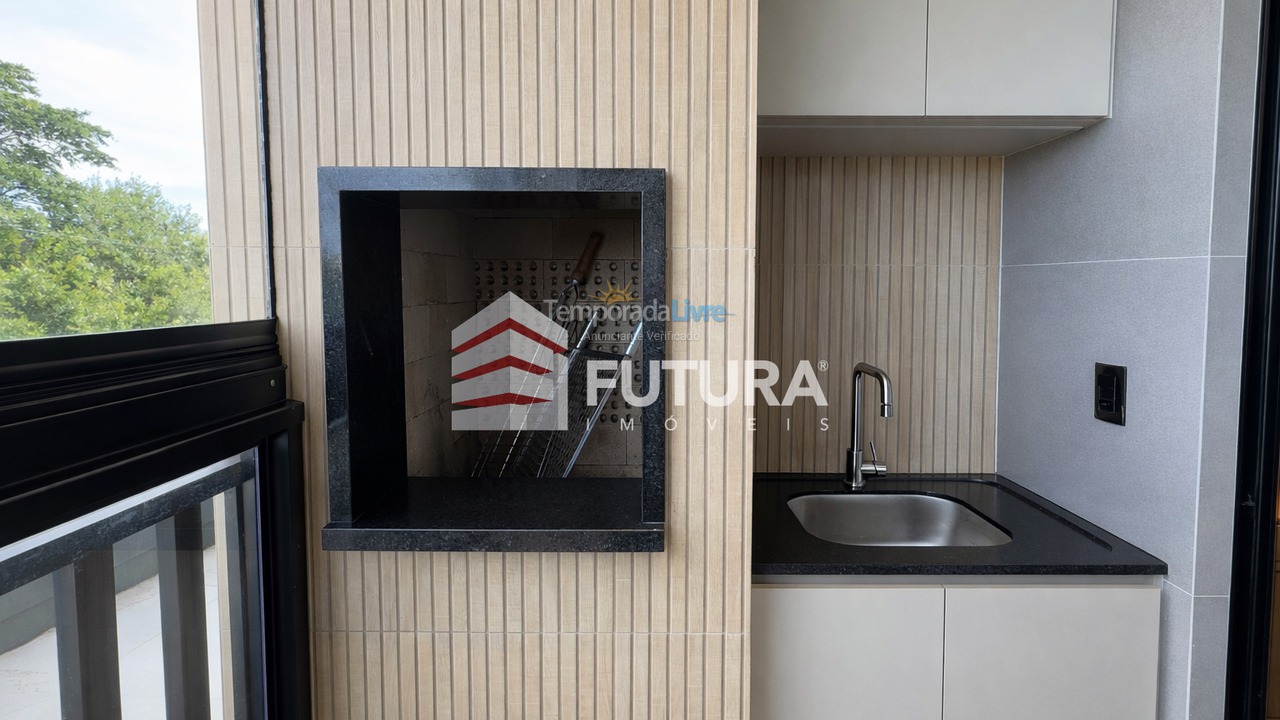 Apartamento para aluguel de temporada em Bombinhas (Canto Grande)