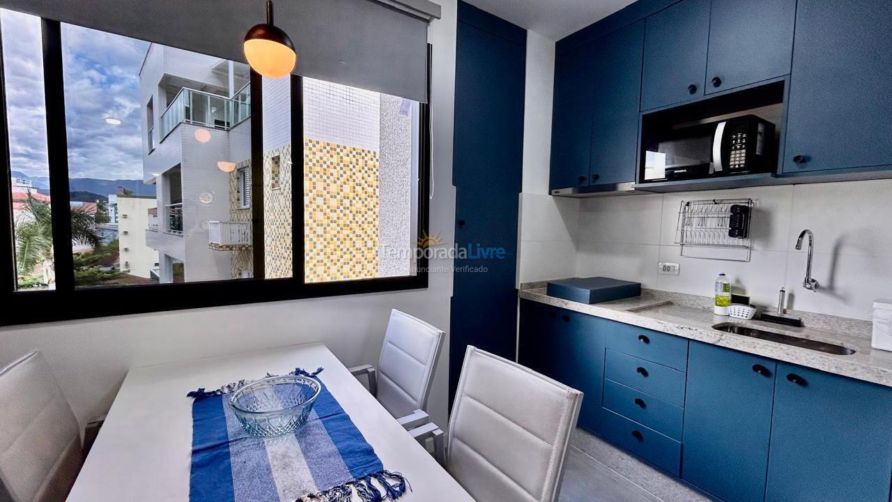 Apartamento para aluguel de temporada em Ubatuba (Praia do Tenório)