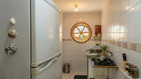 Relaxe na Casinha de Vó 4 minutos andando até o mar