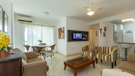 Apartamento con 2 suites, a 170 m del mar.