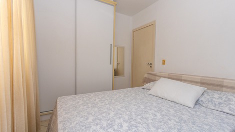 Apartamento con 2 suites, a 170 m del mar.