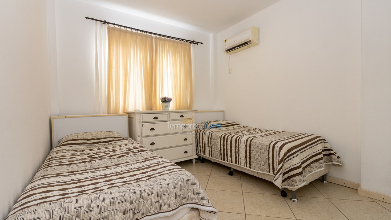 Casa para alquiler de vacaciones em Bombinhas (Mariscal)