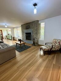 House for rent in Campos do Jordão - Jardim do Embaixador