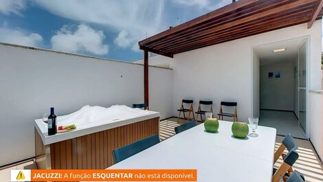 Exclusive duplex in Porto das Dunas by Carpediem