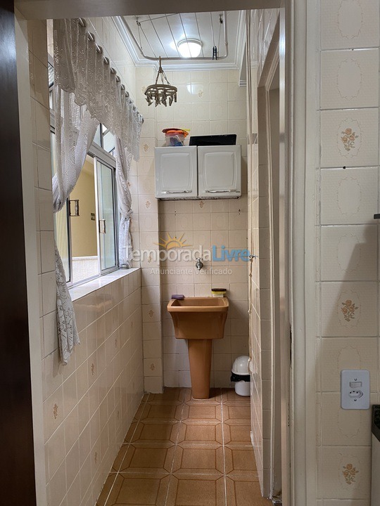 Apartment for vacation rental in Guarujá (Enseada)