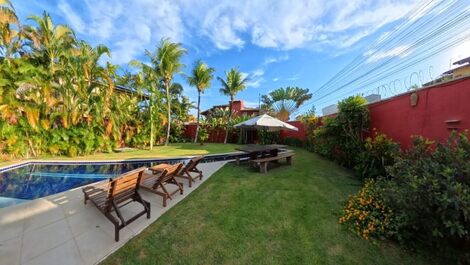 Cod.C007- Casa 4 suítes,16 pessoas,800mts da Praia,piscina