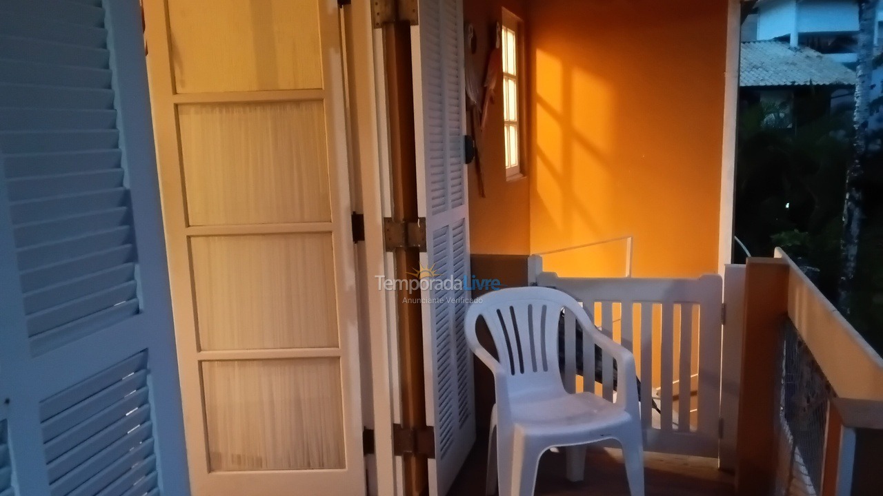 Apartment for vacation rental in Ubatuba (Enseada)