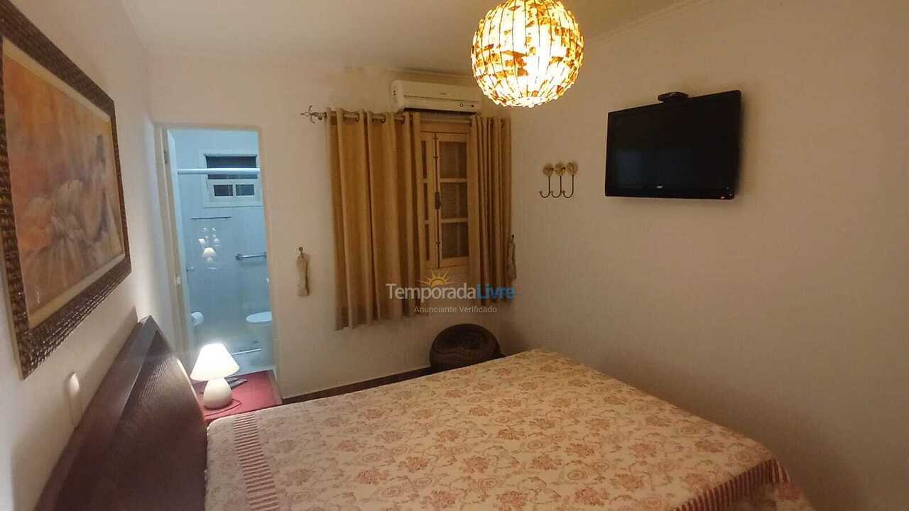 Apartment for vacation rental in Ubatuba (Enseada)