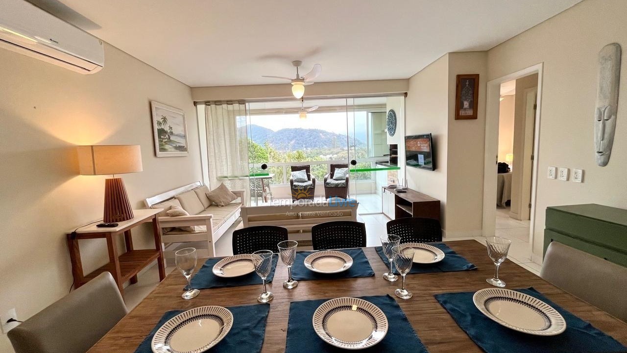 Apartment for vacation rental in São Sebastião (Camburizinho)