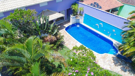 O Paraíso em Peruíbe. Casa para até 25 pessoas.