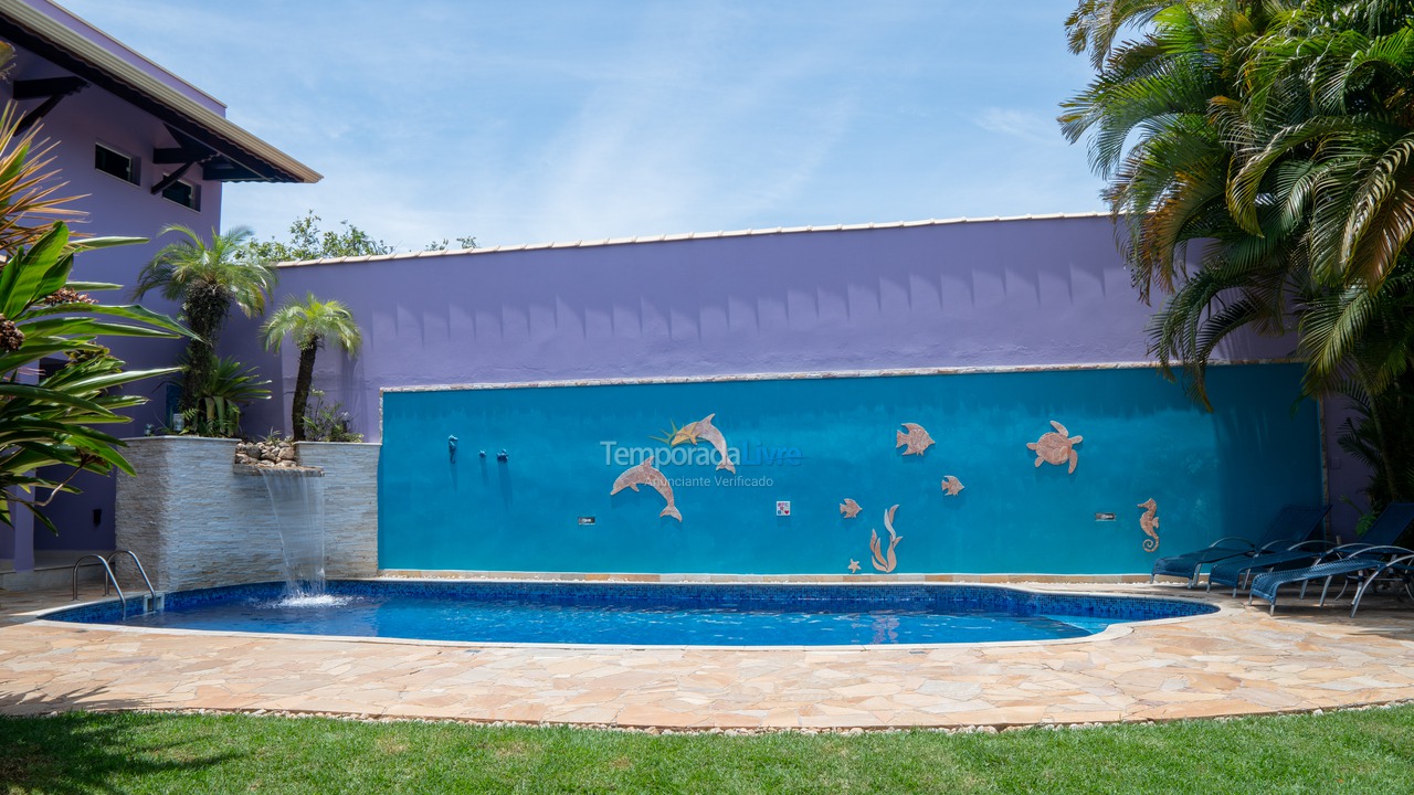 Casa para aluguel de temporada em Peruíbe (Bairro dos Prados)