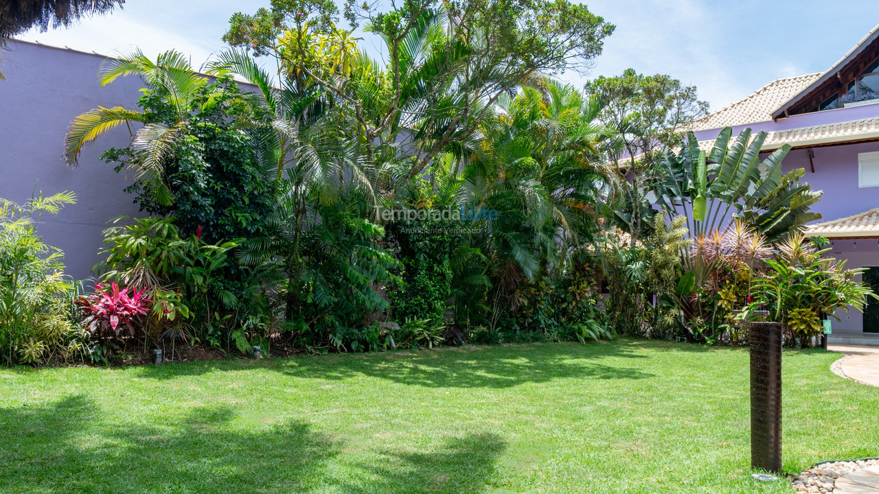 Casa para aluguel de temporada em Peruíbe (Bairro dos Prados)