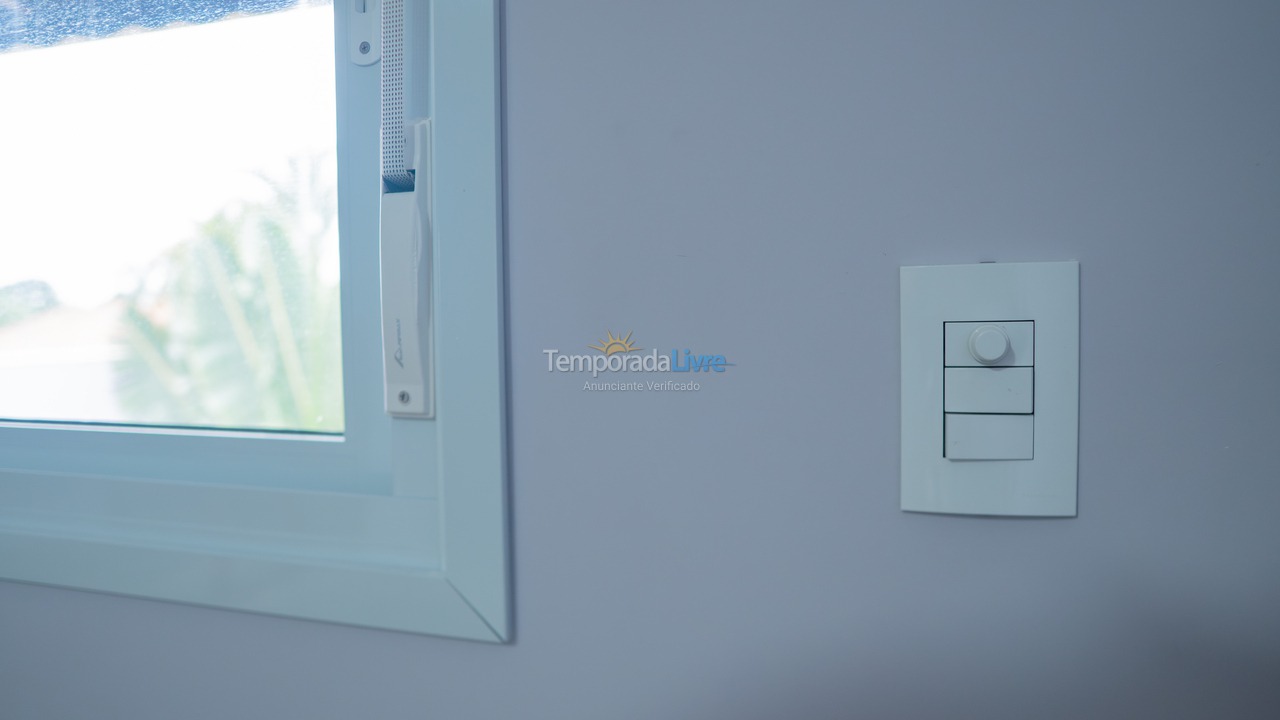 Casa para aluguel de temporada em Peruíbe (Bairro dos Prados)