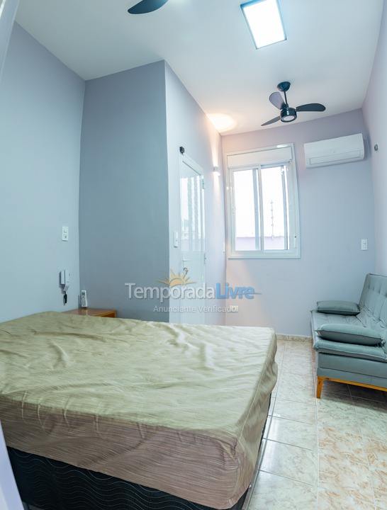 Casa para aluguel de temporada em Peruíbe (Bairro dos Prados)