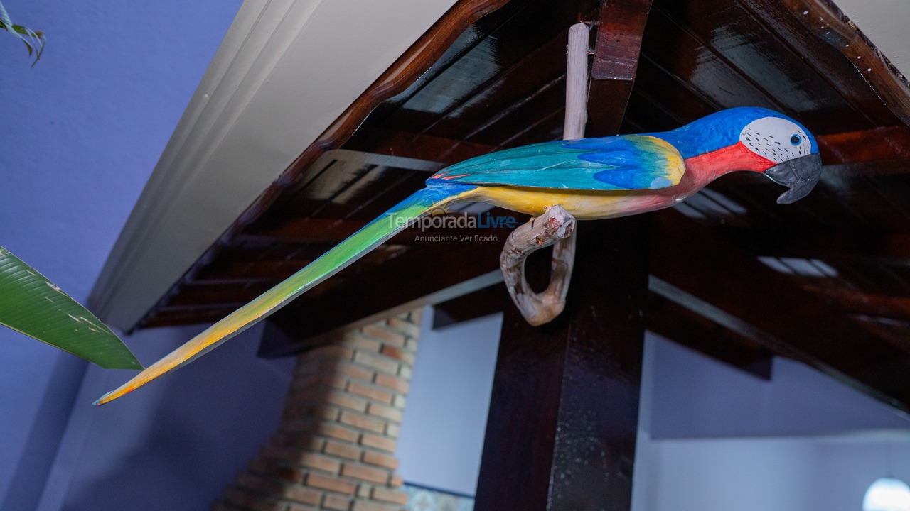 Casa para aluguel de temporada em Peruíbe (Bairro dos Prados)
