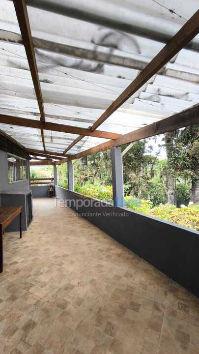 Casa para aluguel de temporada em Campos do Jordão (Jardim do Embaixador)