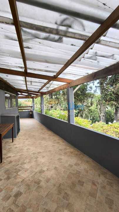 Casa para aluguel de temporada em Campos do Jordão (Jardim do Embaixador)