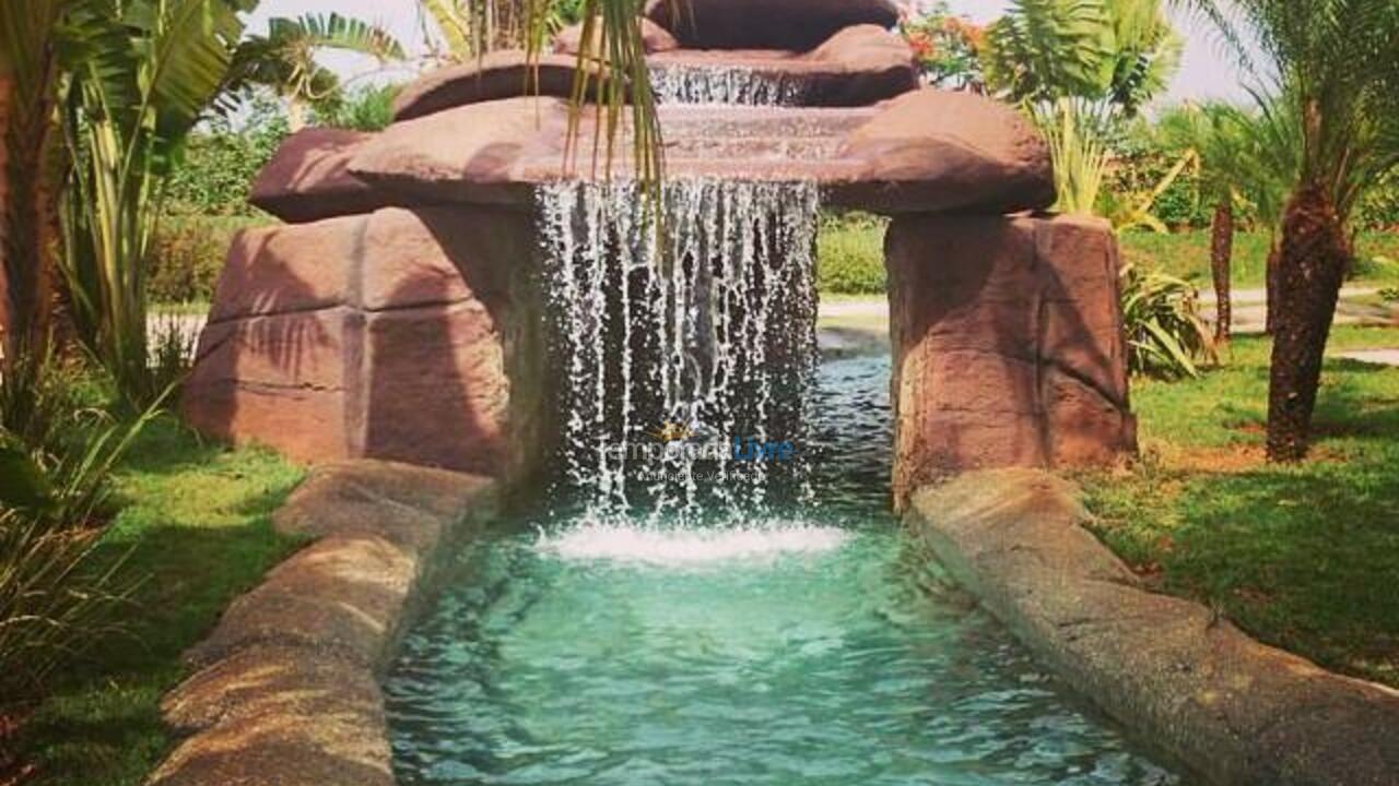 Apartamento para aluguel de temporada em Barretos (Aeroporto)