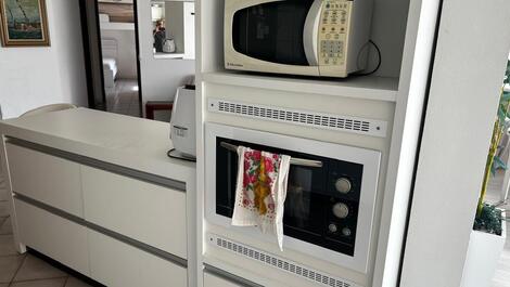 Excellent beachfront penthouse - city center