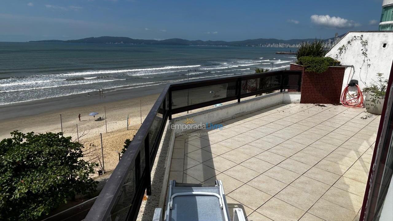 Apartment for vacation rental in Itapema (Centro)