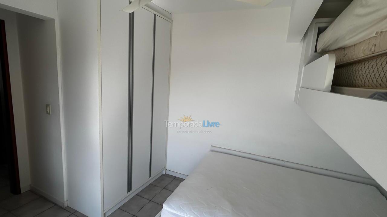 Apartment for vacation rental in Itapema (Centro)