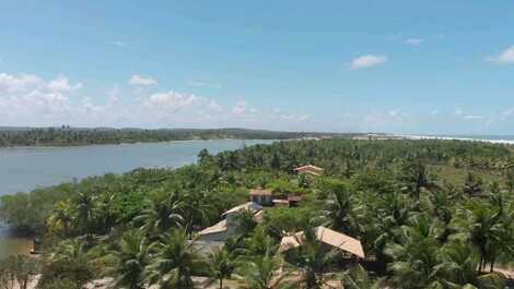 Casa em paraiso ecologico na linha verde