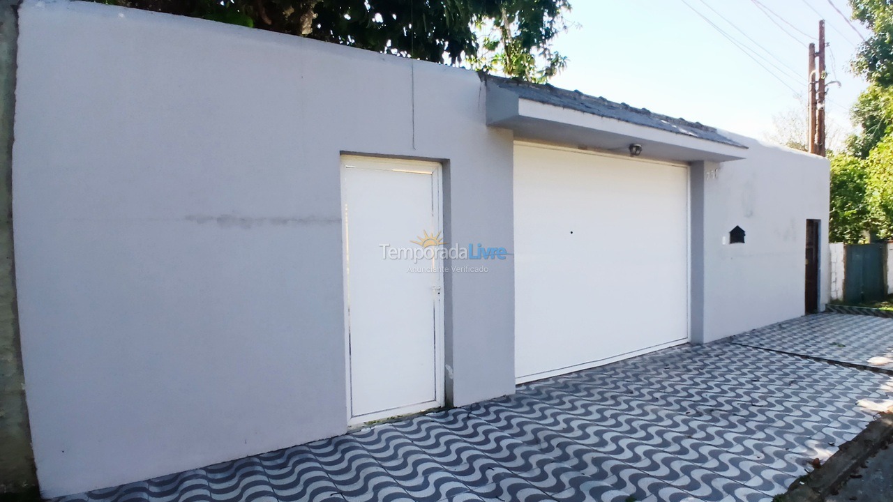 House for vacation rental in Itanhaém (Jardim Umuarama)