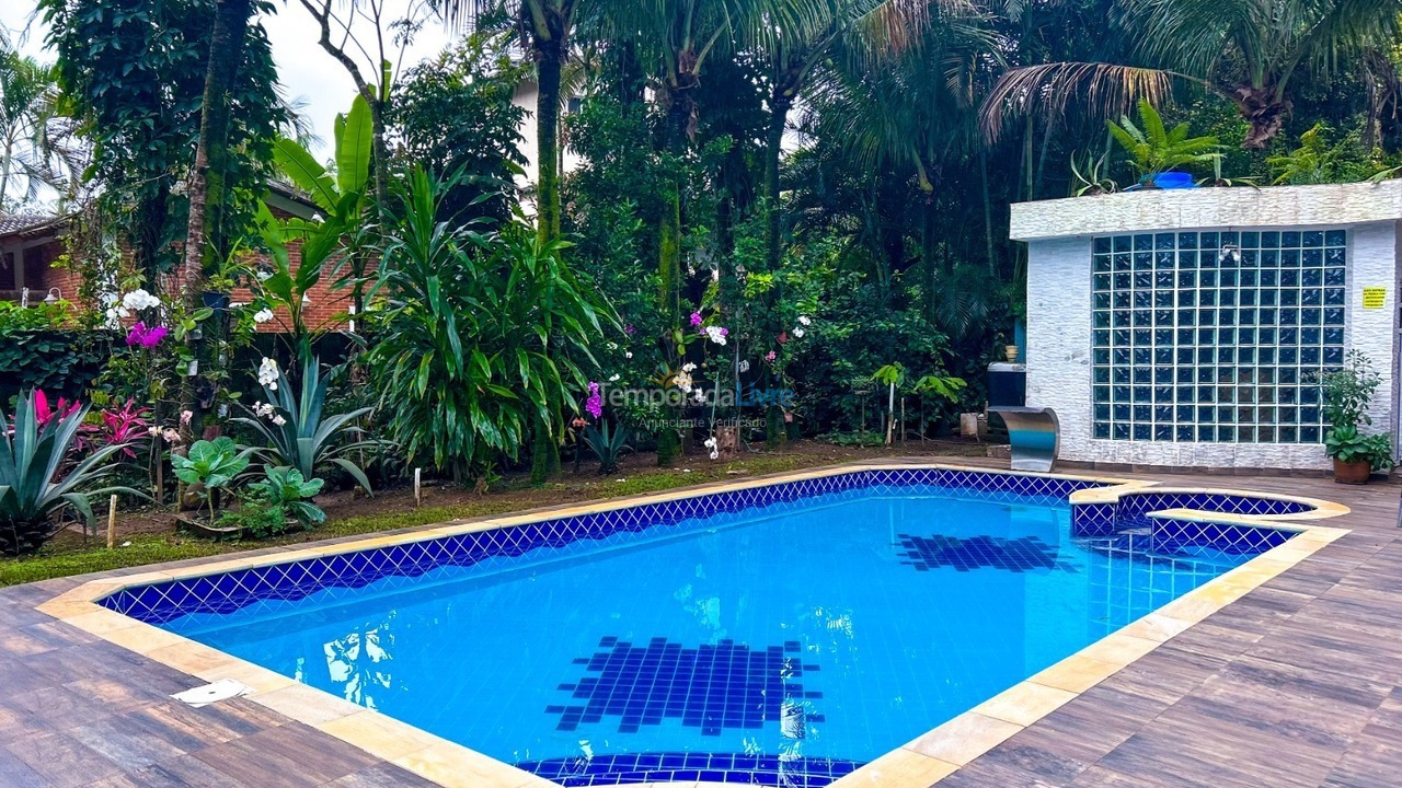 Casa para aluguel de temporada em Bertioga (Praia de Guaratuba)