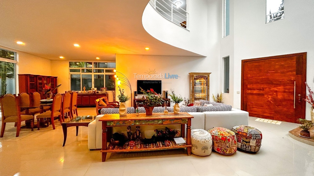 Casa para aluguel de temporada em Bertioga (Praia de Guaratuba)