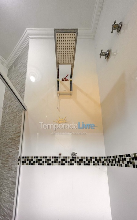 Casa para aluguel de temporada em Bertioga (Praia de Guaratuba)