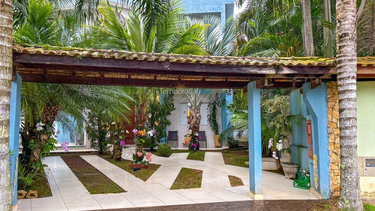 Casa para aluguel de temporada em Bertioga (Praia de Guaratuba)