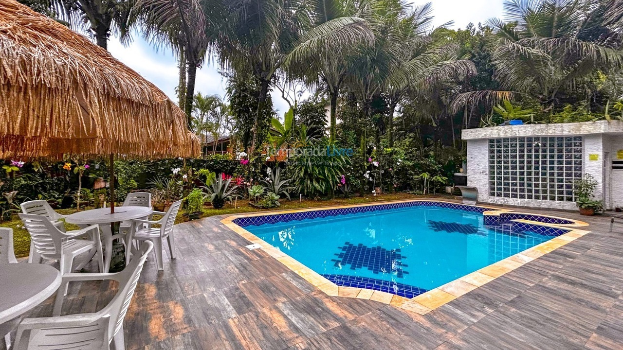 Casa para aluguel de temporada em Bertioga (Praia de Guaratuba)