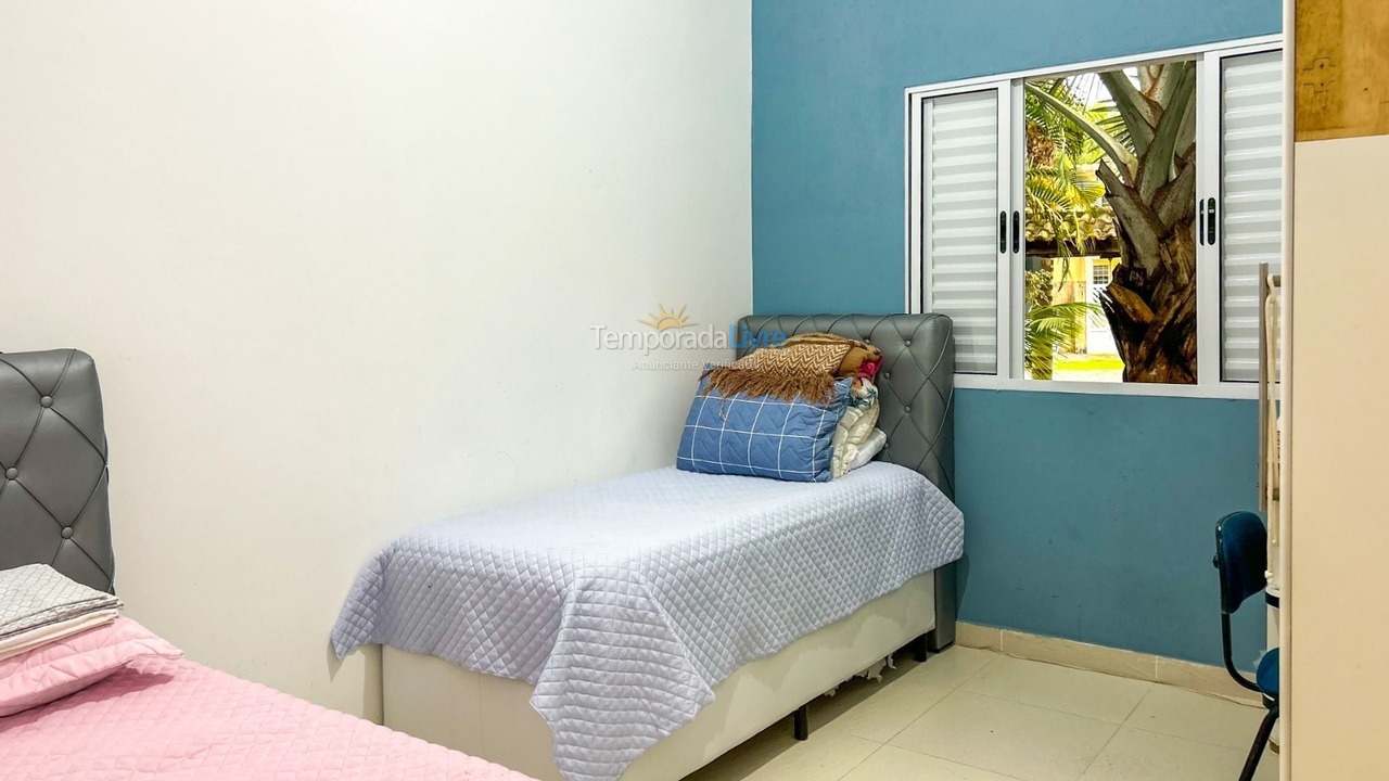 Casa para aluguel de temporada em Bertioga (Praia de Guaratuba)